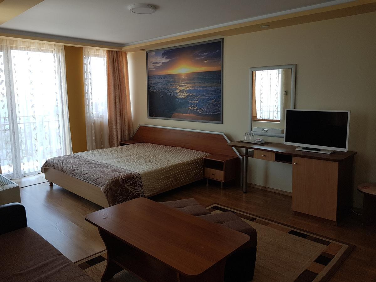 Guest House Ianis Paradise Nesebar Exterior foto