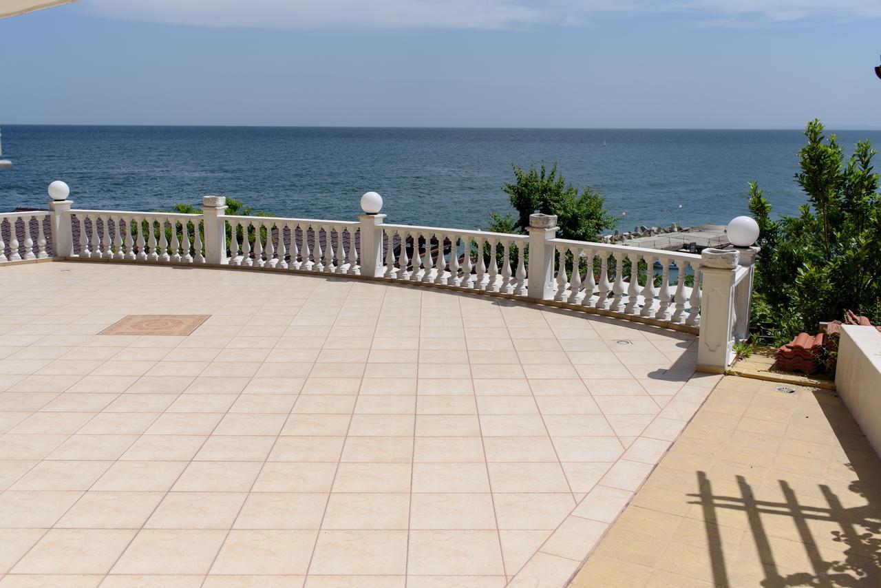 Guest House Ianis Paradise Nesebar Exterior foto